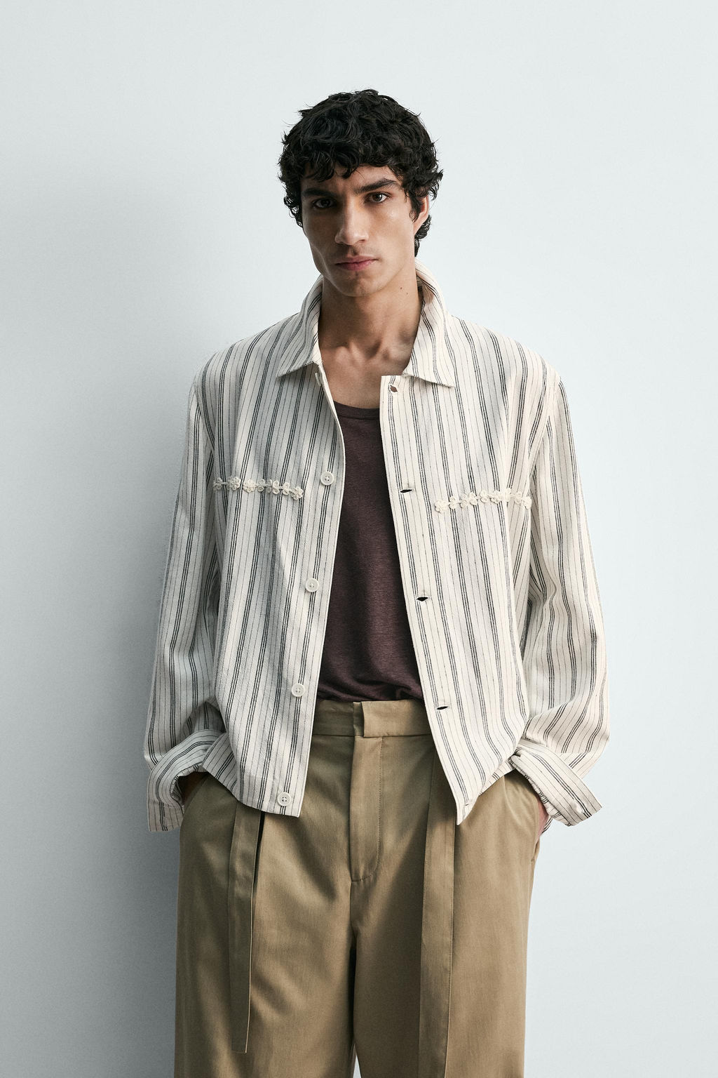 SOBRECAMISA FLUIDA RAYAS BORDADO / Crudo - Zara фото 2