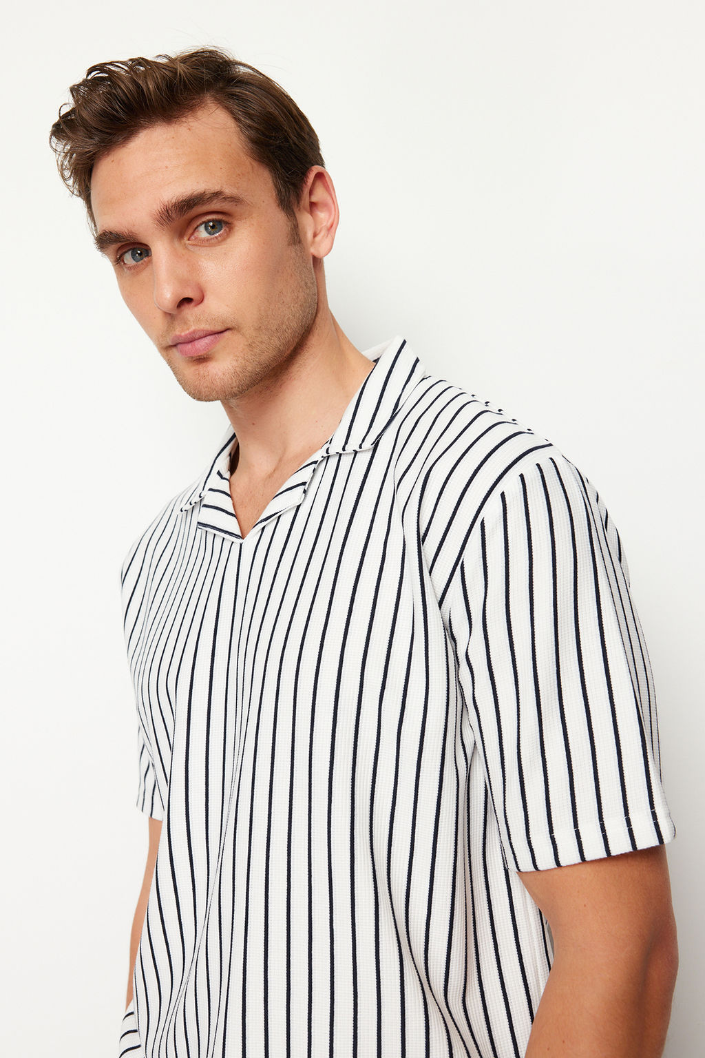 Lacivert Regular/Normal Kesim Cizgili Dokulu Polo Yaka T-shirt TMNSS24PO00035