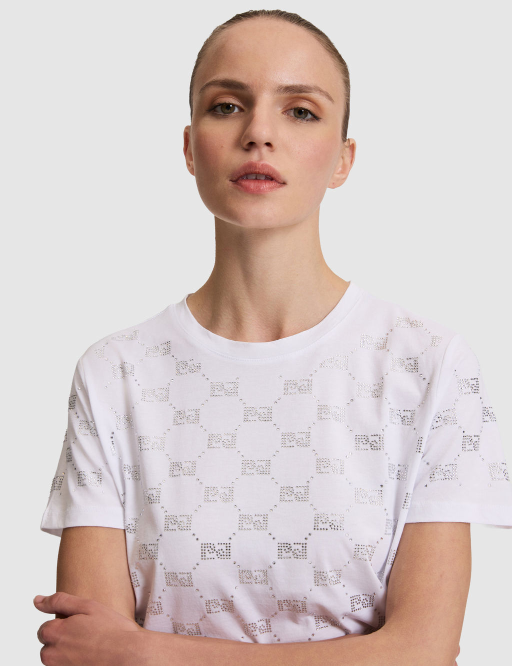 Beyaz Regular Fit Ti__rt