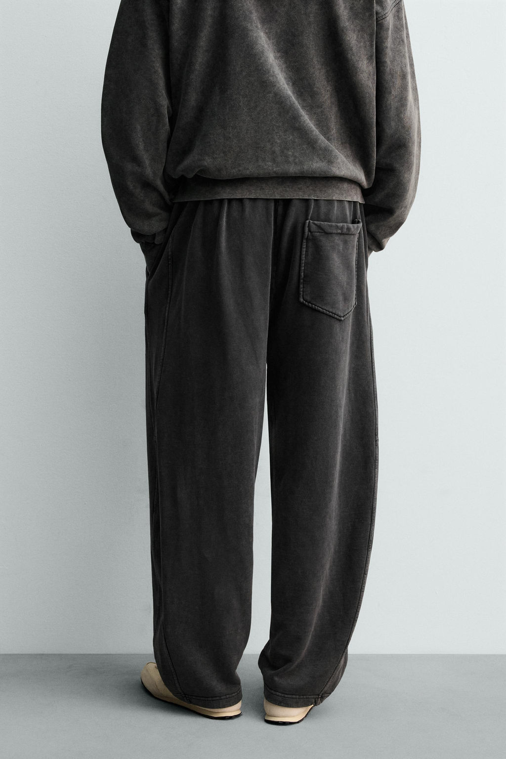 PANTAL?N JOGGER BALLOON FIT LAVADO / Antracita oscuro - Zara фото 13