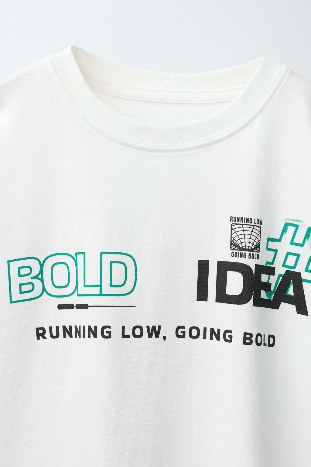 GRAFFITI SLOGAN T-SHIRT