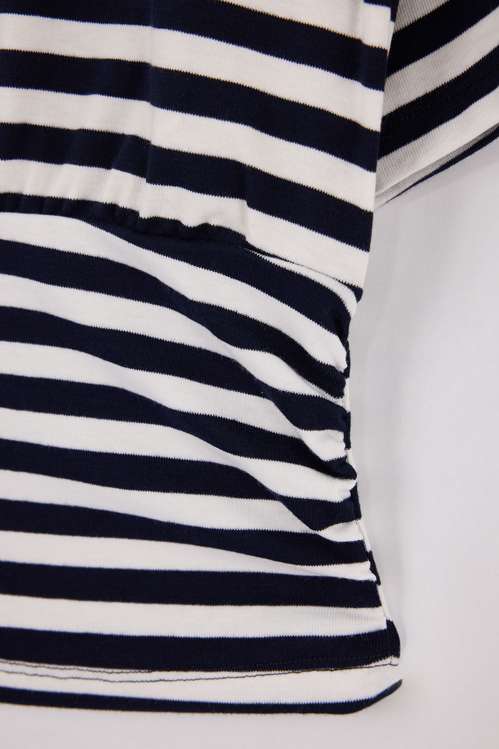 Lacivert Cizgili Regular/Normal Kal?p Asimetrik Yaka Yumusak Orme Bluz TWOSS26BZ00097