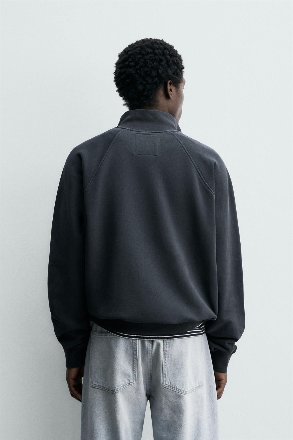 SUDADERA LAVADA CUELLO CREMALLERA / Gris antracita - Zara фото 10