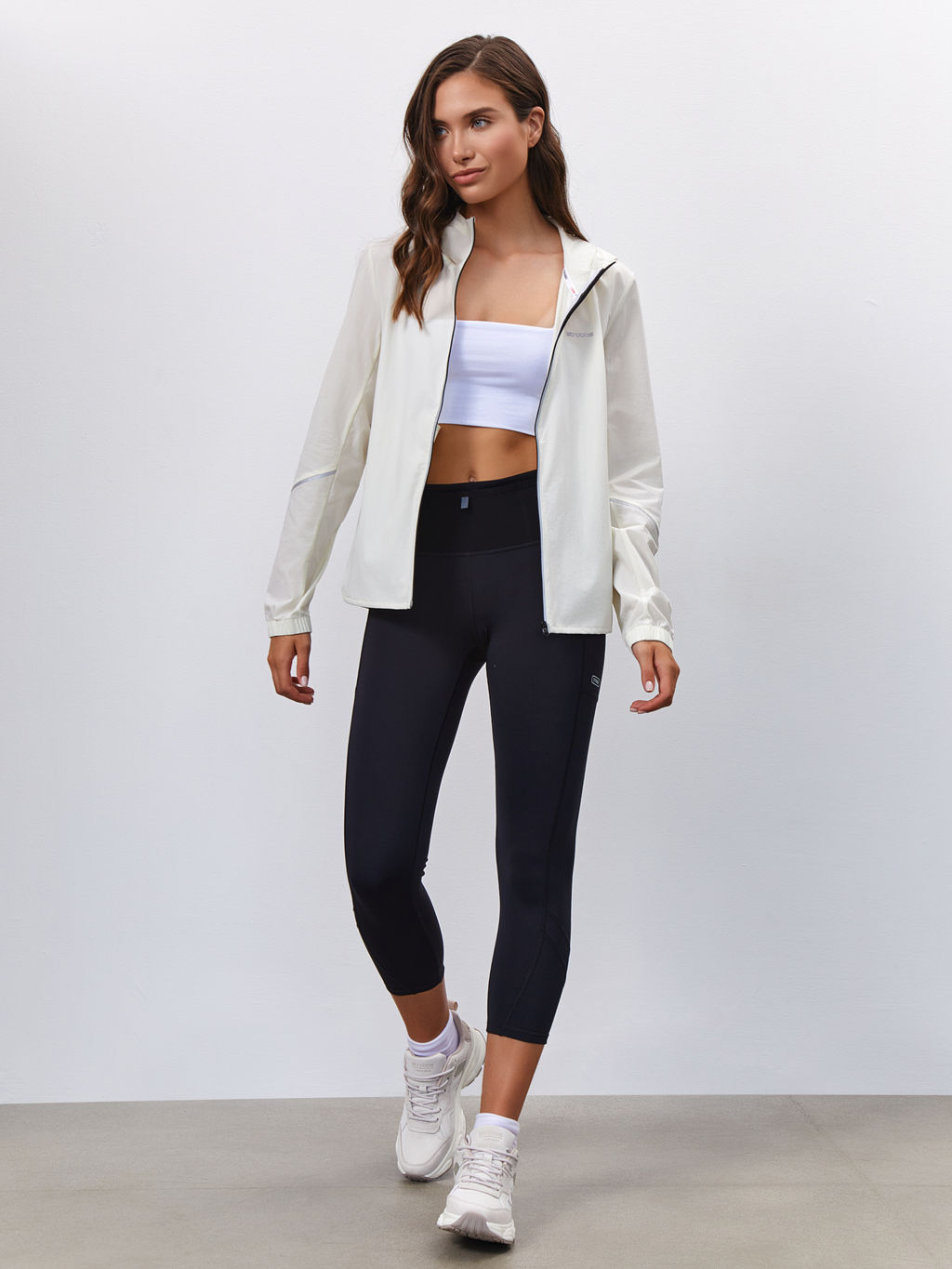 T3351-6 Ветровка женская - Strobbs фото 6