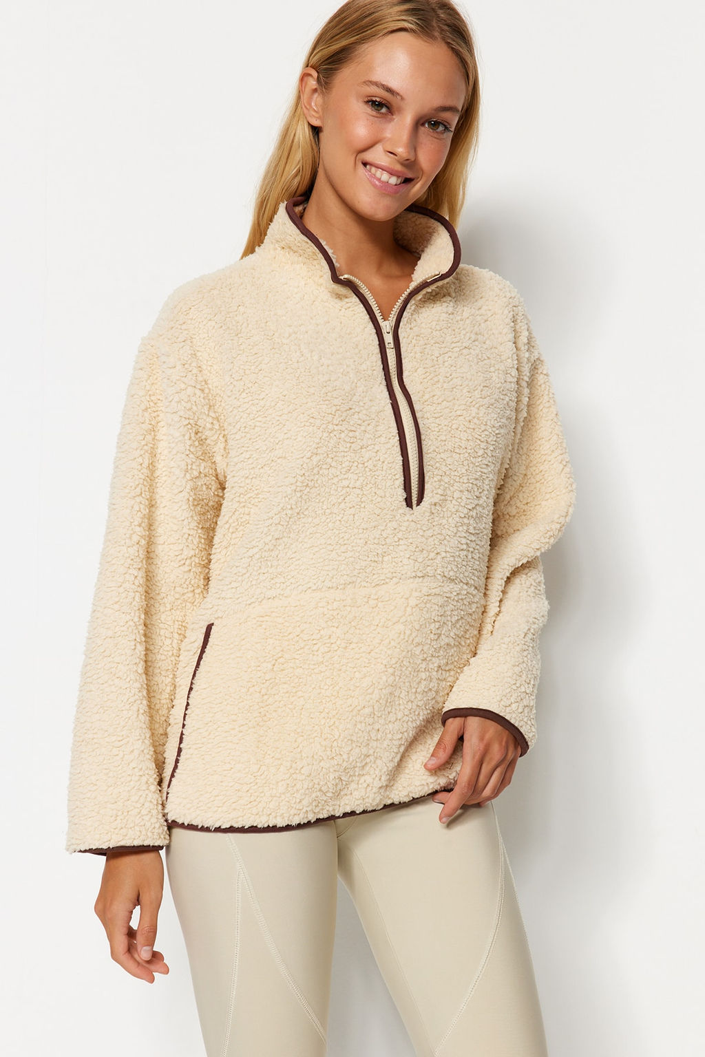 Ekru Pelus Orme Spor Sweatshirt THMAW23SW00021