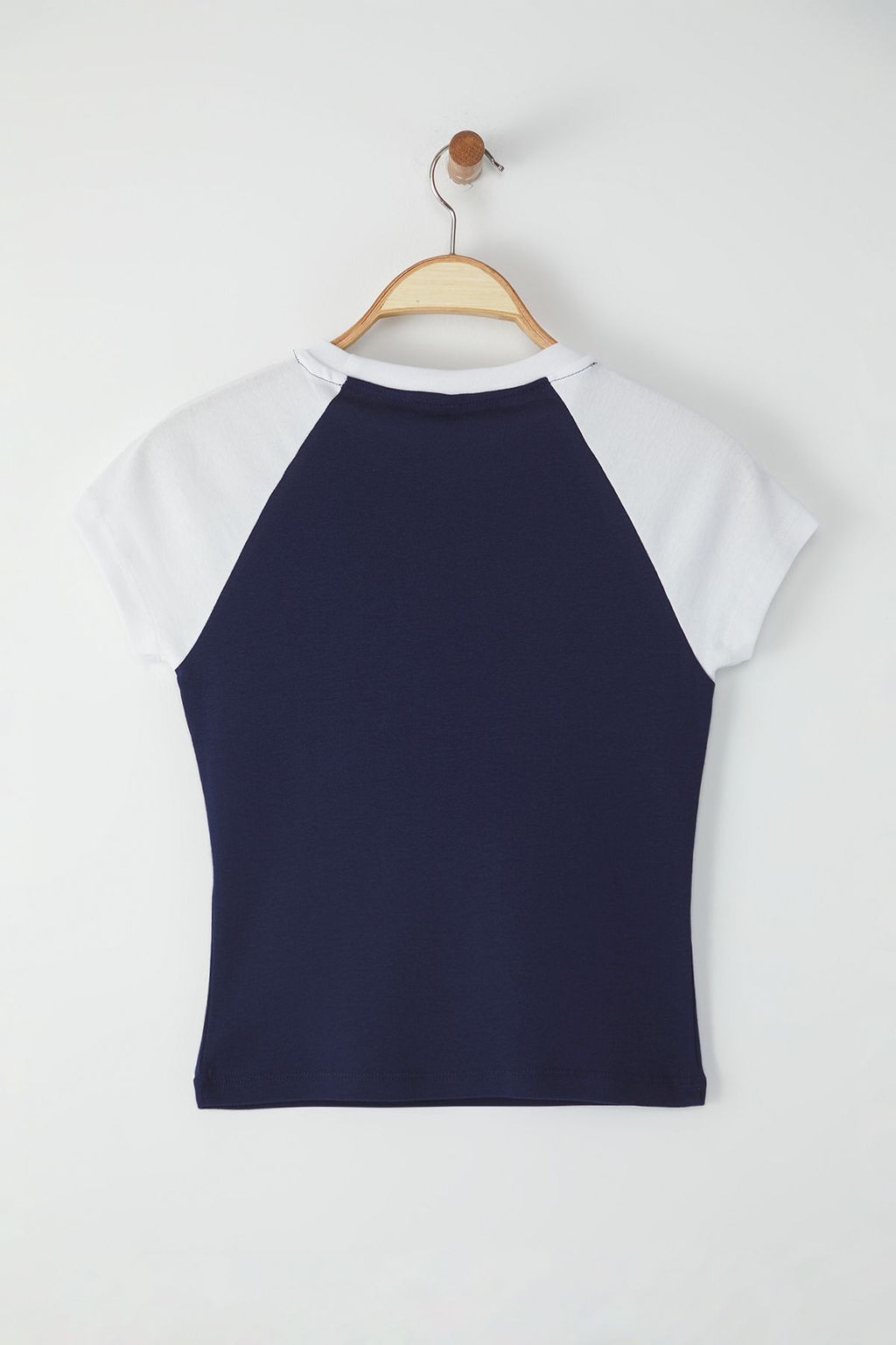 TRENDYOLMILLA Bordo Slogan Bask?l? Fitted/Vucuda Oturan Orme T-shirt TWOSS25TS00107  фото 6