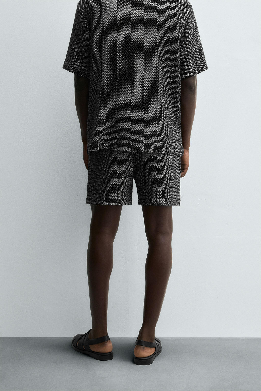 JACQUARD TEXTURED BERMUDA SHORTS - Zara фото 3