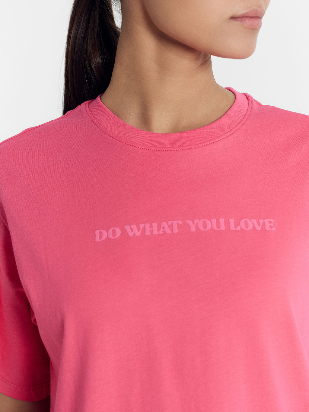 Футболка женская розовая с печатью