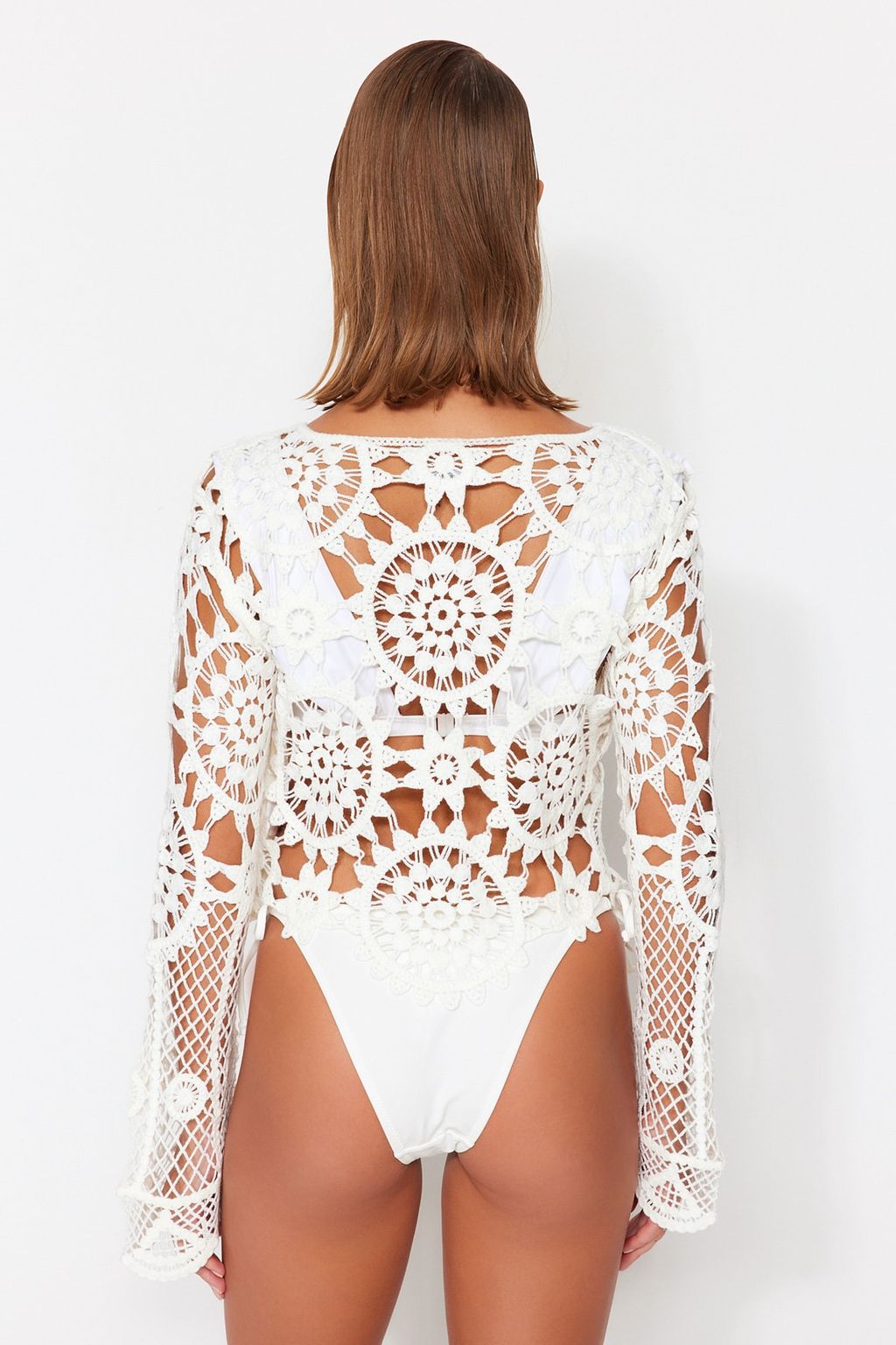 Trendyolmilla Ekru Crop Triko Gorunumlu Plaj Bluz TBESS20BZ0572  фото 6