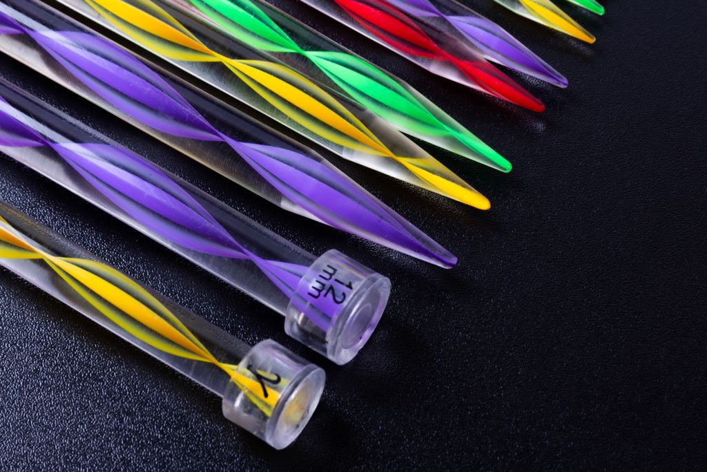 Спицы GAMMA прямые KN-2A акрил d 6.0 мм 27 см 2 шт желтые  фото 6