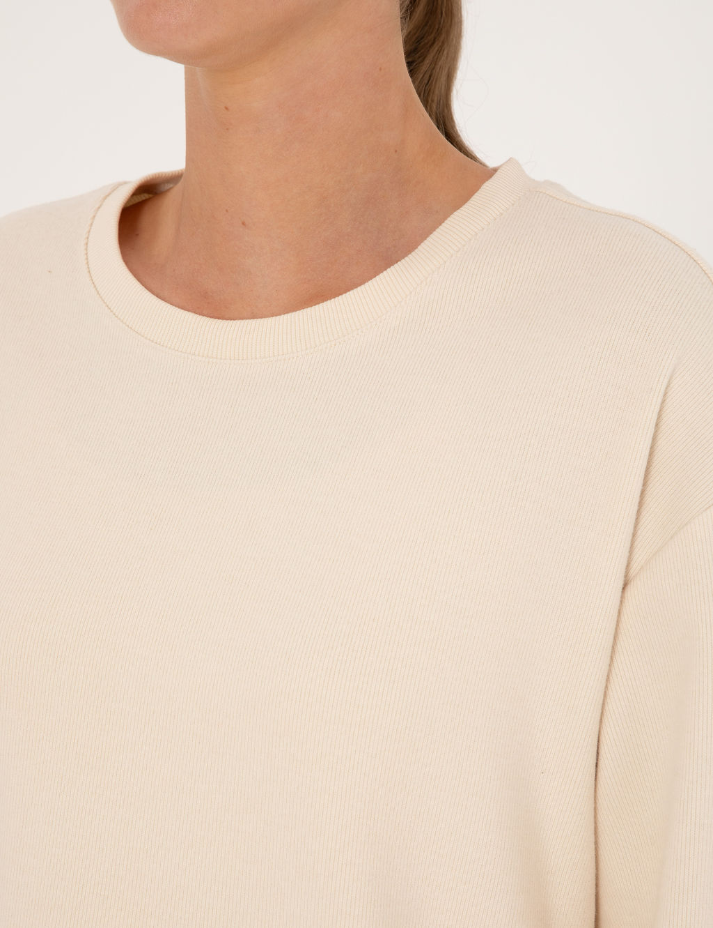 Ekru Oversize Yumu_ak Dokulu Sweatshirt