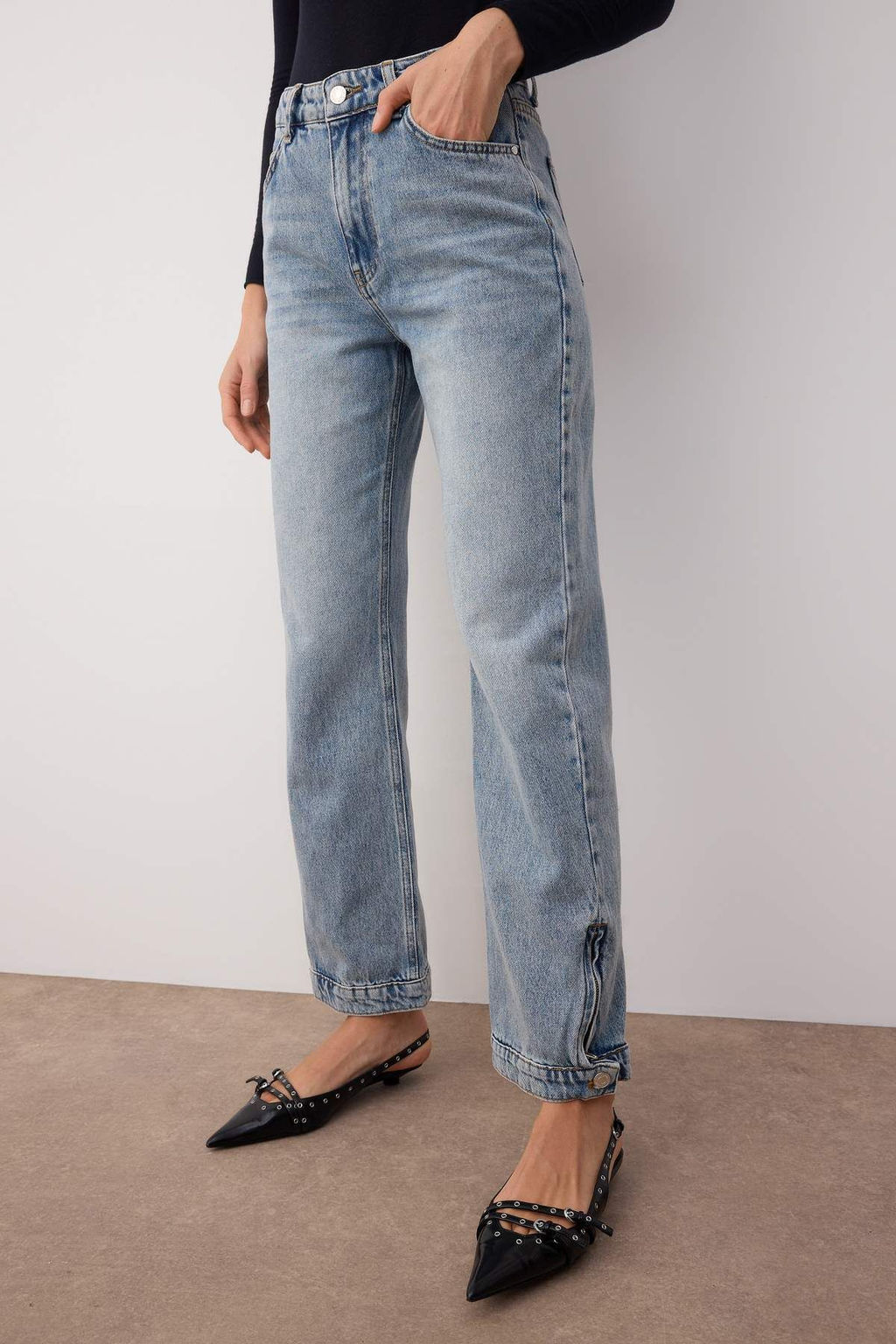 More Sustainable Mavi Pacas? Fermuar Detayl? Normal Bel Yeni Straight Jeans TWOAW26JE00038 - Trendyolmilla фото 3