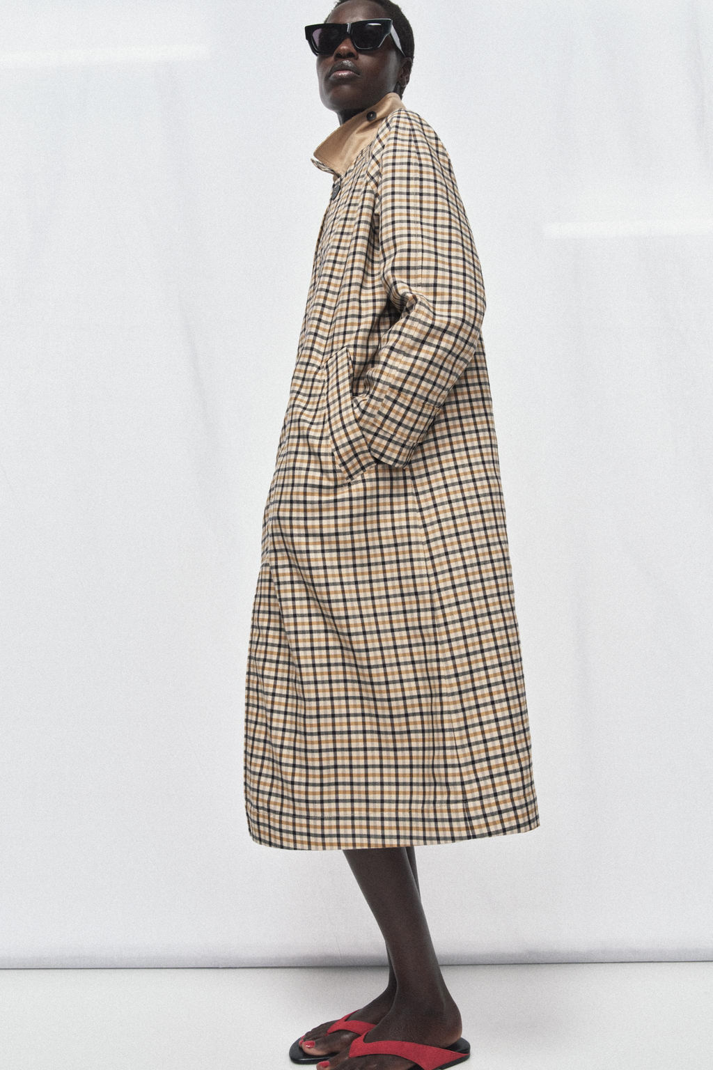 ZW COLLECTION REVERSIBLE CHECKS TRENCH COAT - Zara фото 3