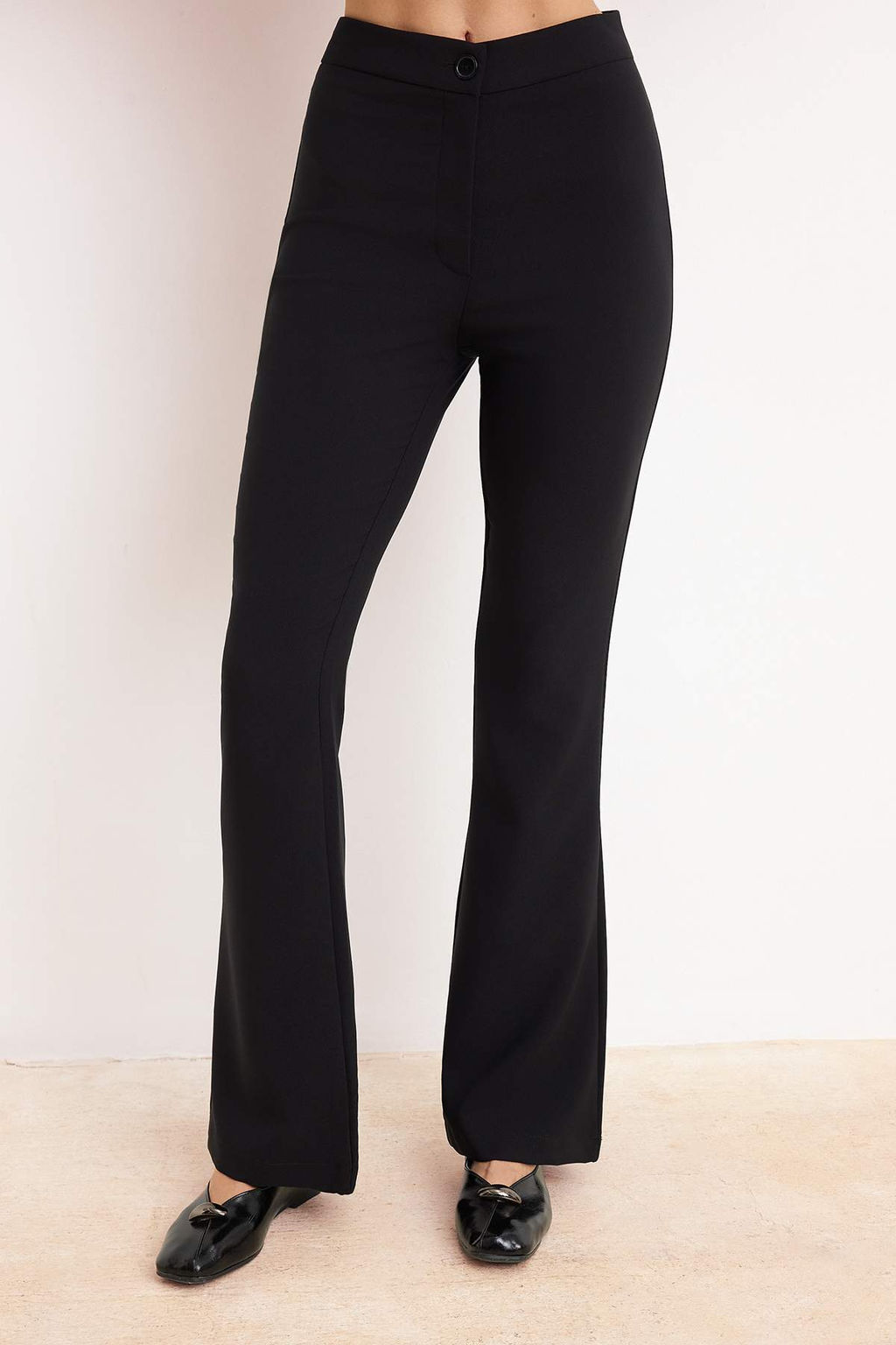 TRENDYOLMILLA Siyah Flare Ispanyol Paca Yuksek Bel Dokuma Kumas Pantolon TWOAW20PL0094  фото 13