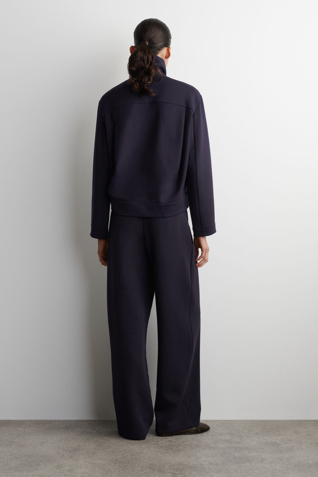 JOGGERS BARREL LEG EFECTO NEOPRENO - H&m фото 7
