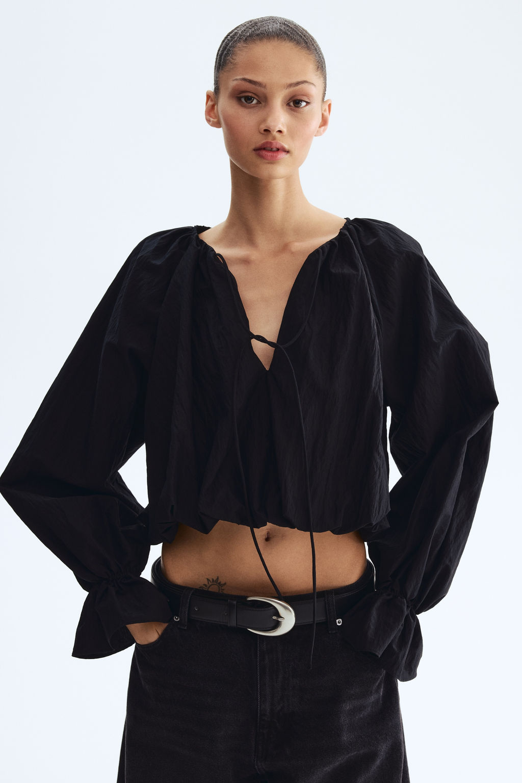Blusa globo con efecto arrugado - H&m фото 6