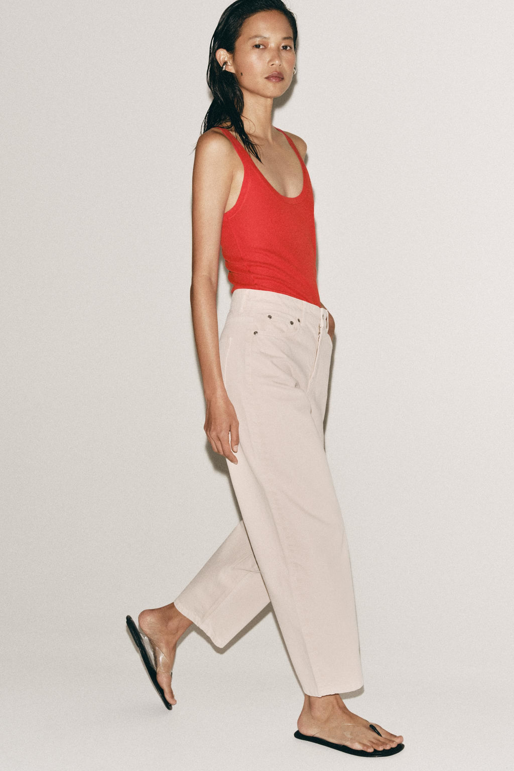 JEANS ZW COLLECTION TAPERED TIRO MEDIO / Blanco / Rosa - Zara фото 4