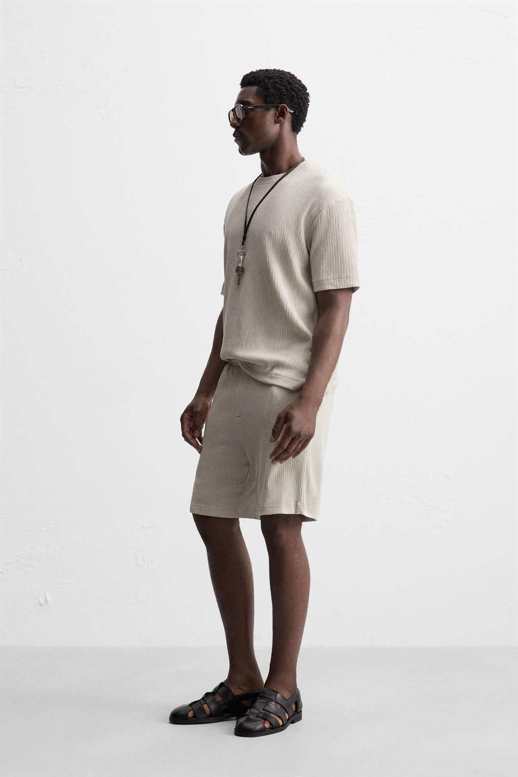 IRREGULAR TEXTURED BERMUDA SHORTS - Zara фото 4