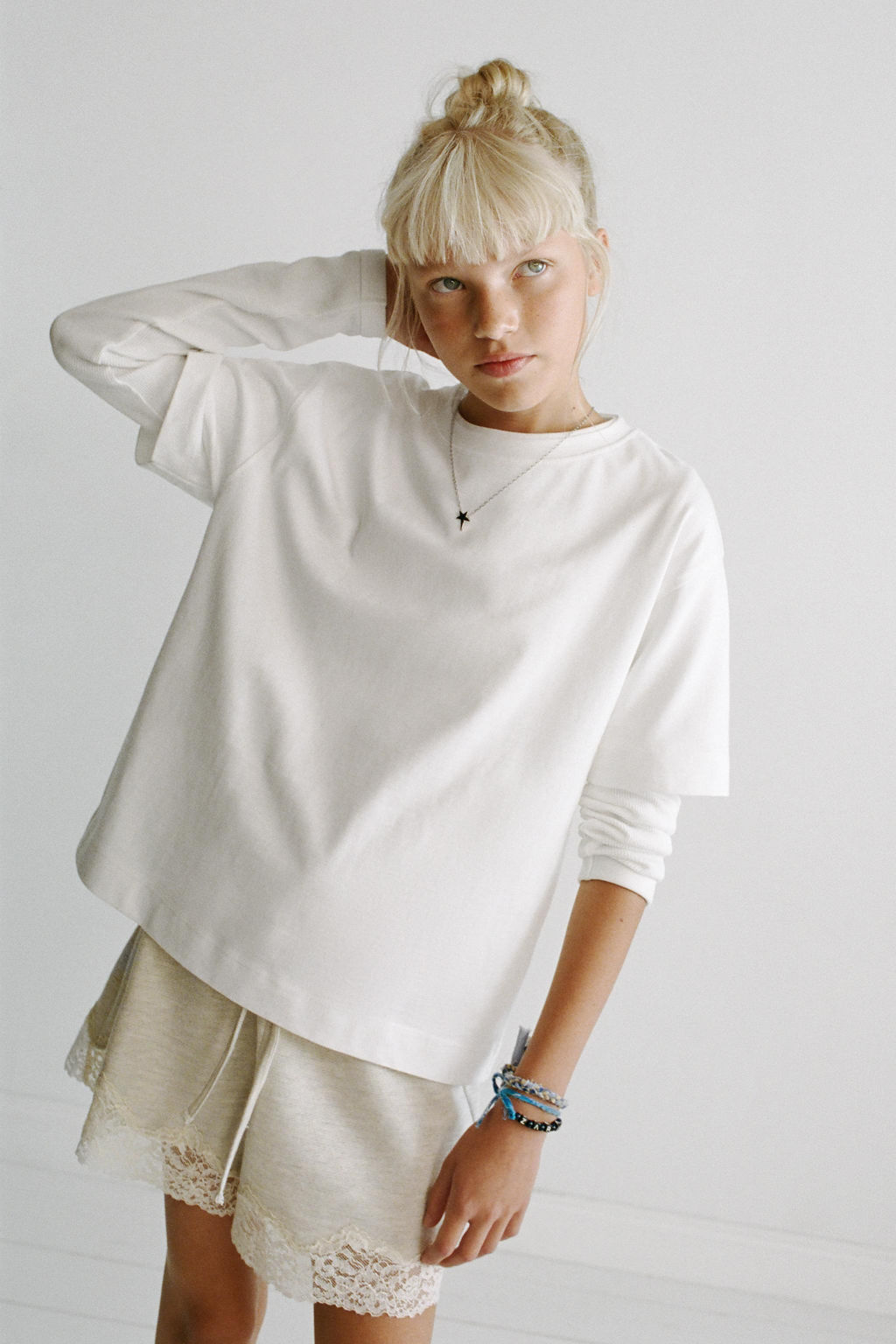 CAMISETA LISA / Blanco - Zara фото 8