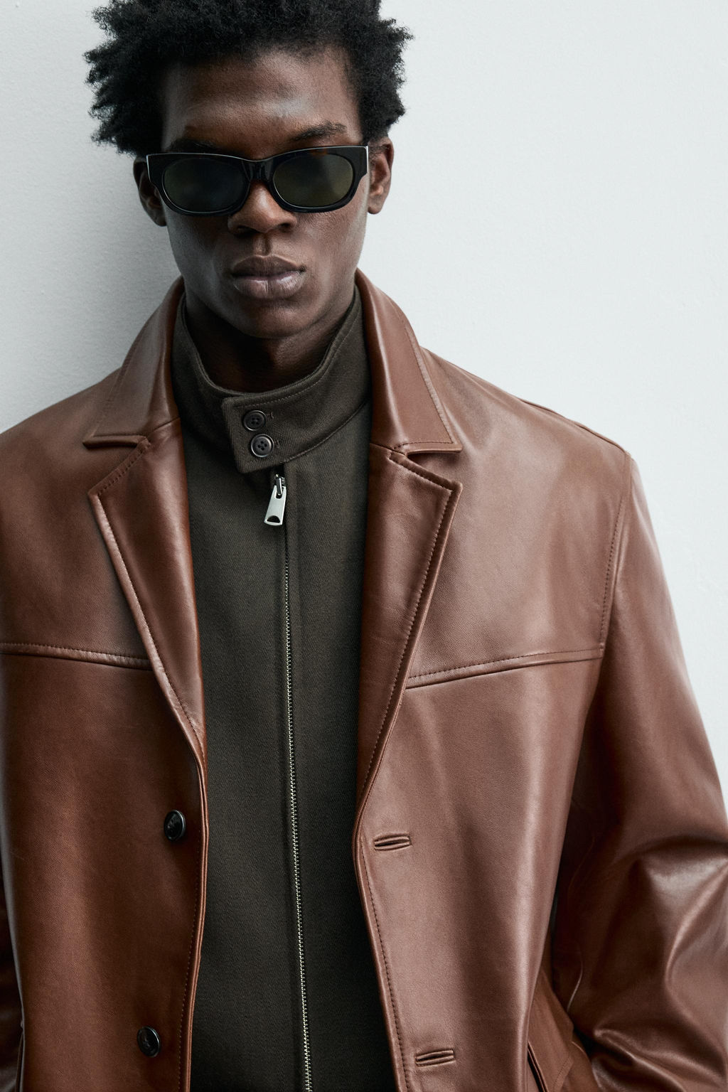 RELAXED FIT LEATHER BLAZER - Zara фото 4