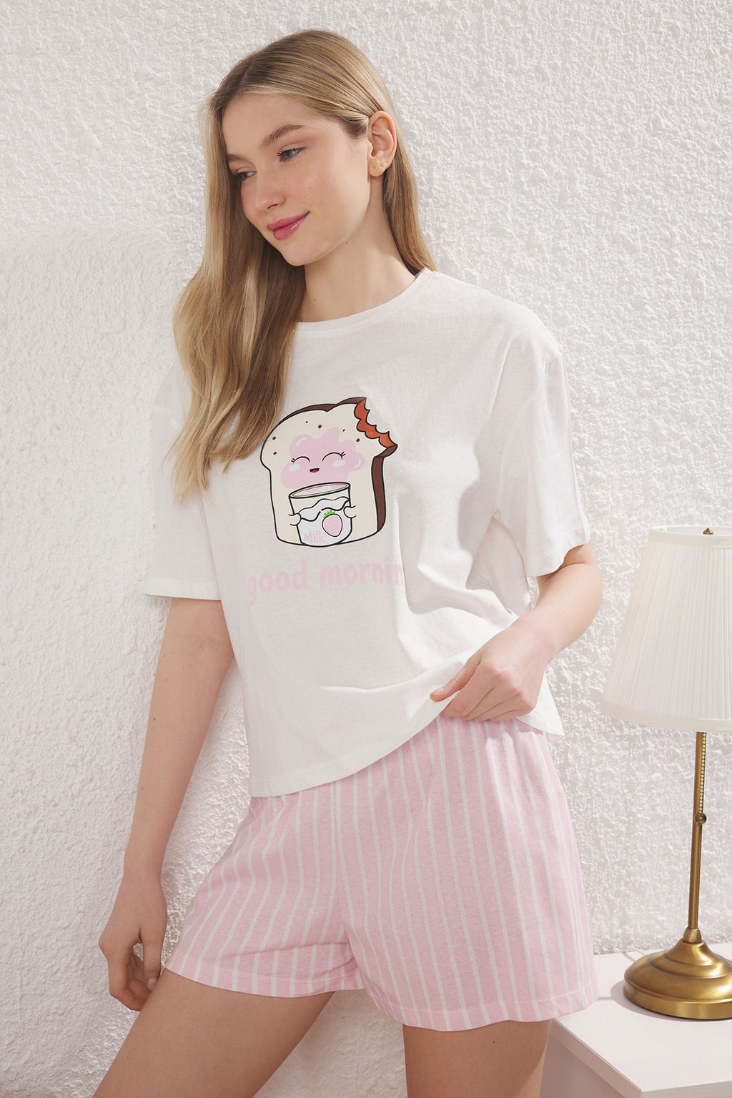 Kad?n Mini Me/Anne K?z Beyaz %100 Pamuklu Cizgili Bask?l? Sortlu Orme Pijama Tak?m? THMSS25PT00353