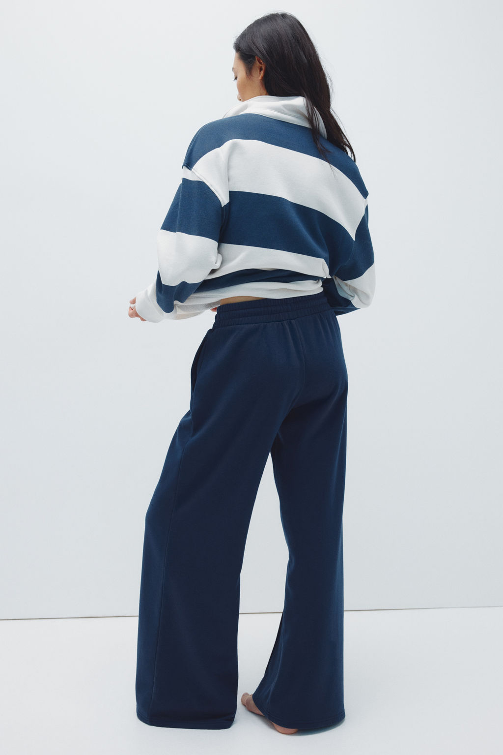 Pantal?n de ch?ndal amplio con raya - H&m фото 5