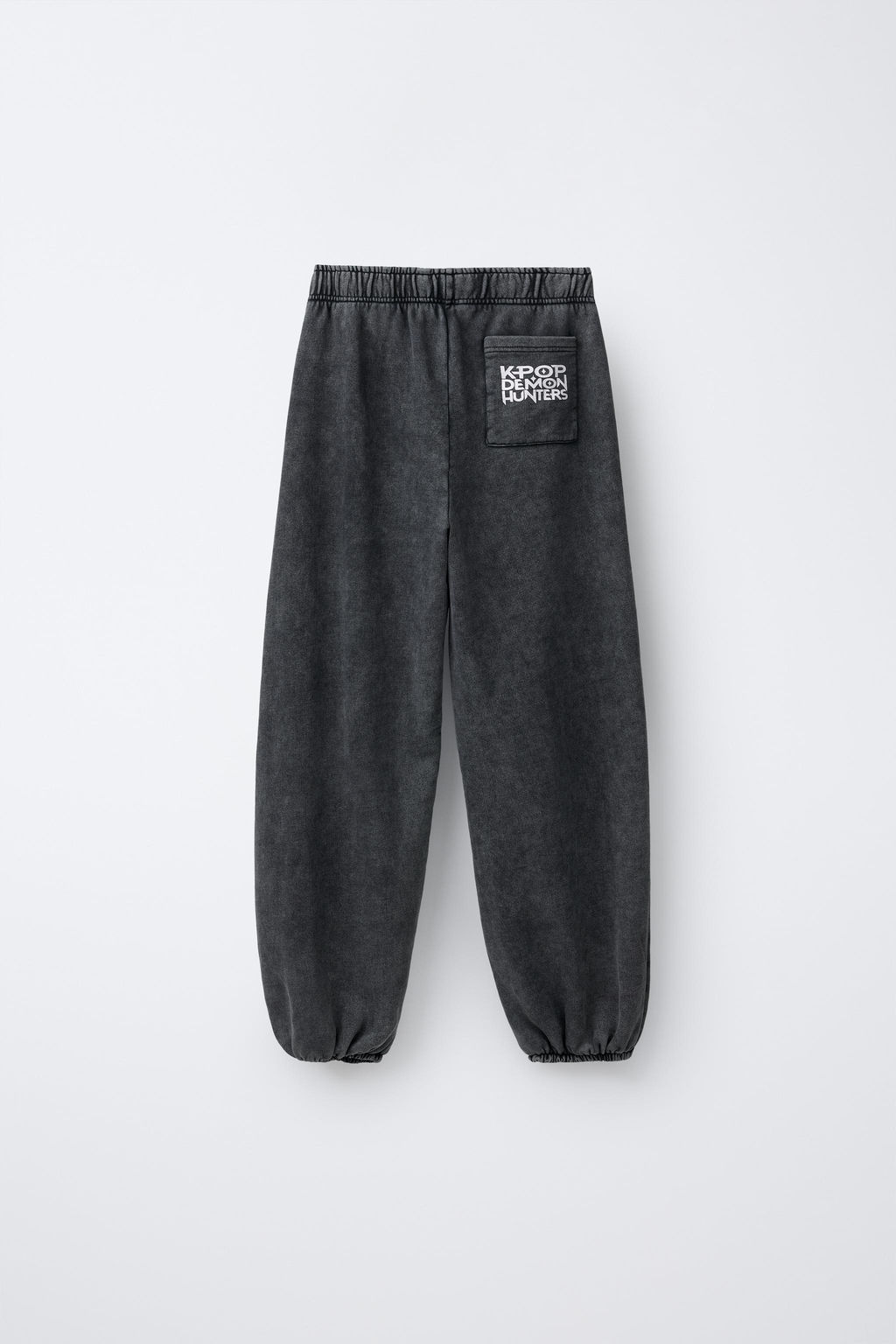 PANTAL?N JOGGER EFECTO LAVADO KPOP DEMON HUNTERS NETFLIX  / Gris antracita - Zara фото 2