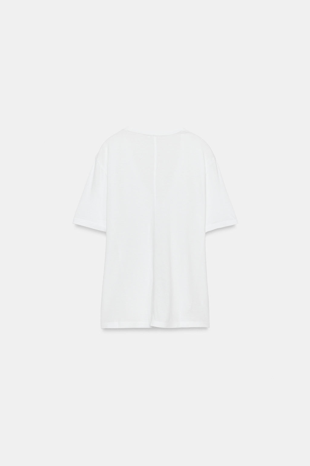 CAMISETA ESCOTE PICO FLUIDA / Blanco