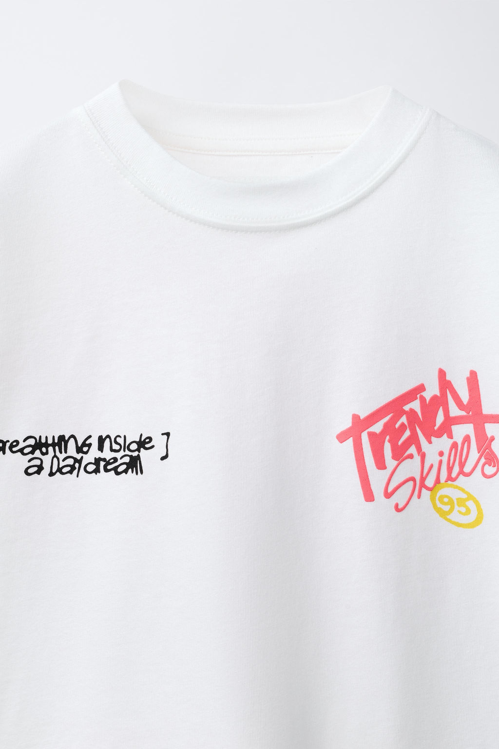 CAMISETA ESTAMPADO GRAFFITI / Blanco - Zara фото 3