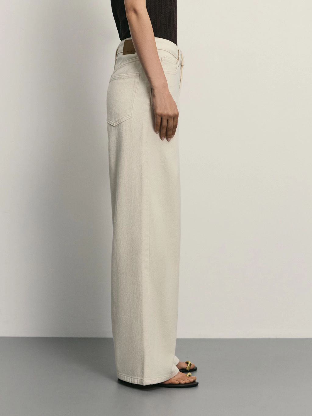 Джинсы loose со средней посадкой / Zarina фото 3