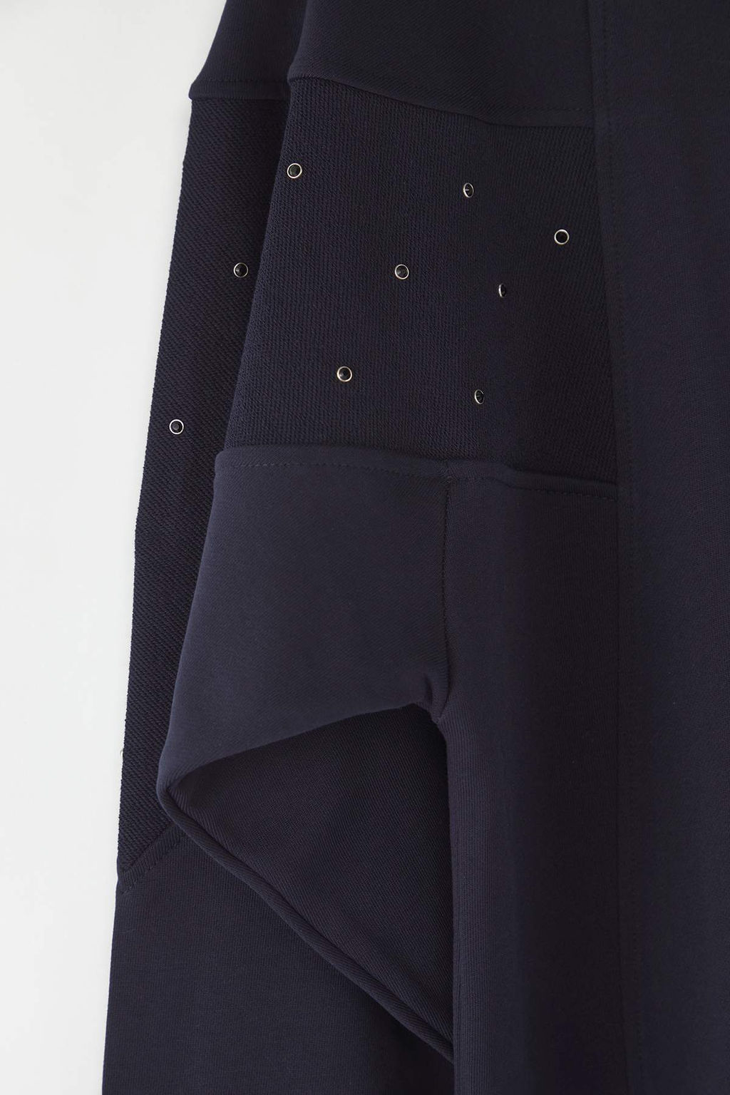 Lacivert Kusgozu Aksesuar Detayl? Bisiklet Yaka Oversize/Genis Kesim Orme Sweatshirt TWOAW26SW00038 - Trendyolmilla фото 2