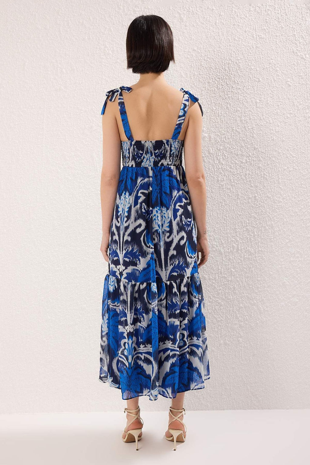 Trendyolmilla Kahverengi Sal Desen Etegi Belden Ac?lan Gipeli Maxi Dokuma Elbise TWOSS25EL00710 фото 9