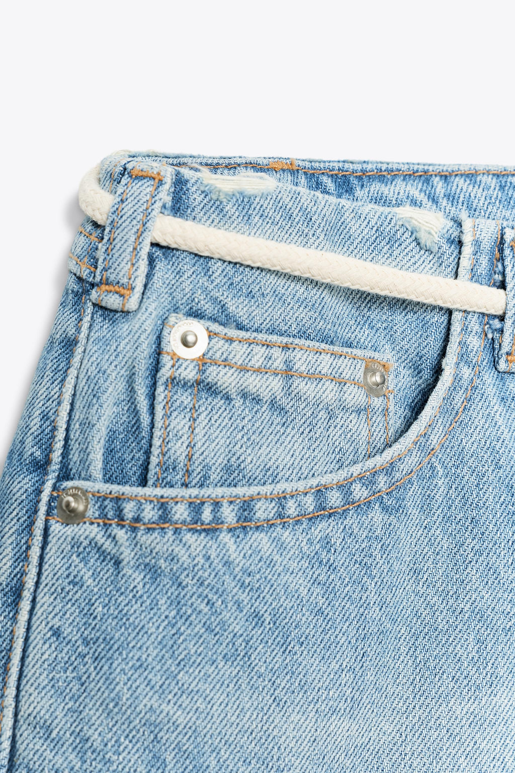 ZW COLLECTION LOW-RISE DENIM BERMUDA SHORTS - Zara фото 3