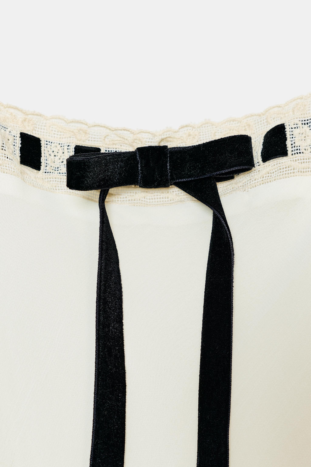 GEORGETTE SHIRT WITH LACE AND BOW - Zara фото 8