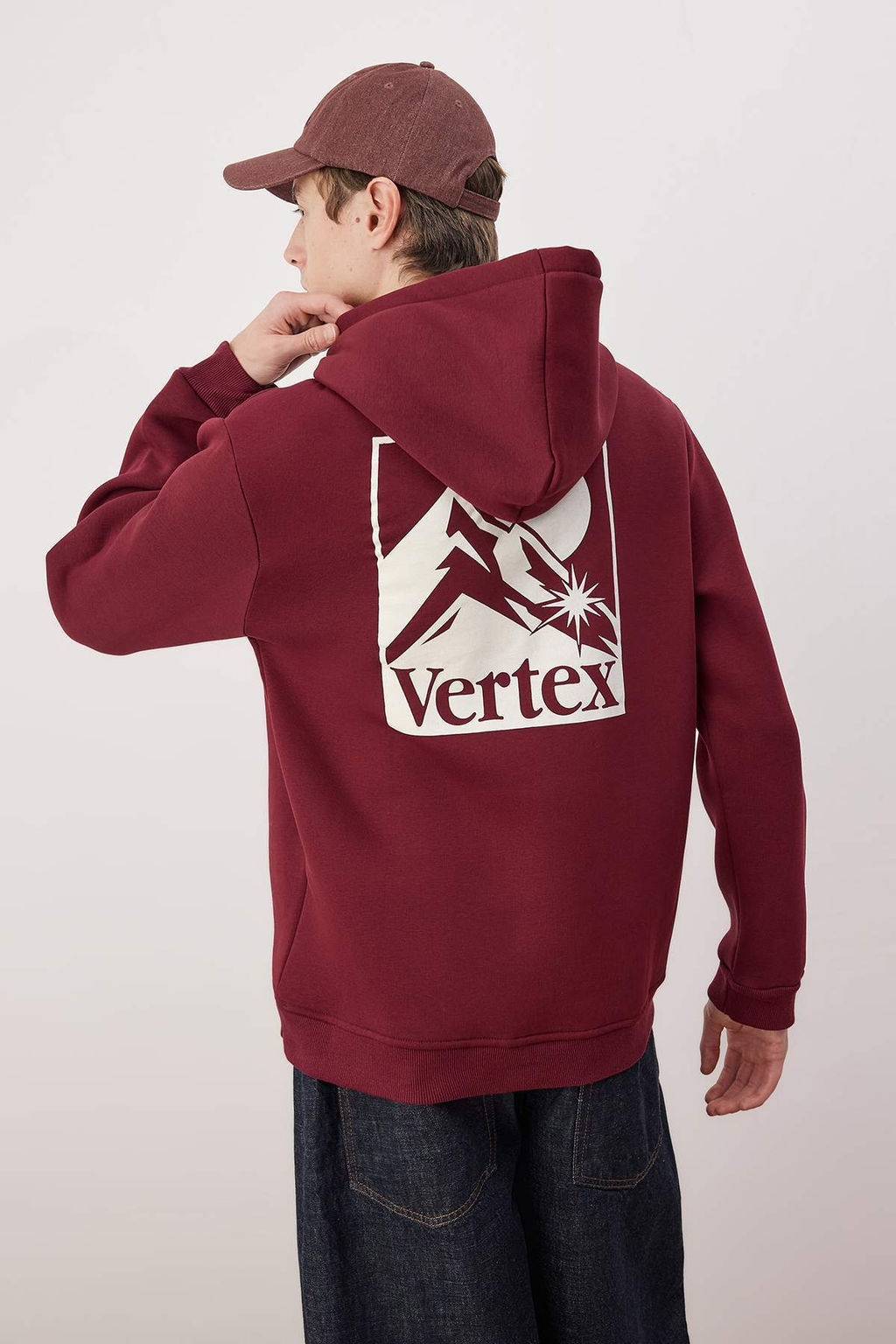 Bordo Regular/Normal Kesim S?rt Bask?l? Sweatshirt TMNAW24SW00101