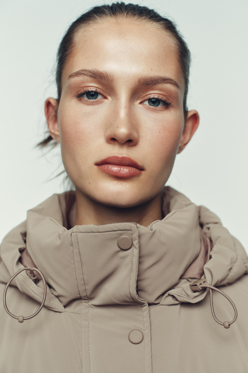 ANORAK CORTO CAPUCHA WATER REPELLENT WINDPROOF / Tostado - Zara фото 7