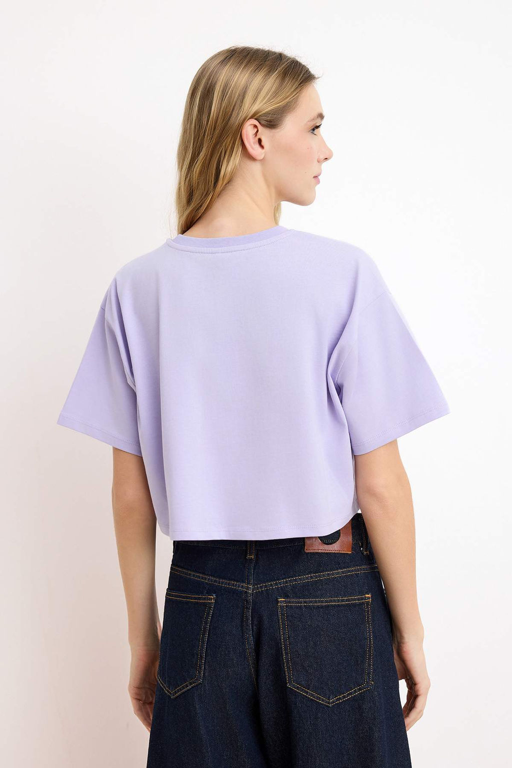 TRENDYOLMILLA Beyaz %100 Pamuk Premium Crop Bisiklet Yaka Orme T-Shirt TWOSS23TS00038  фото 43