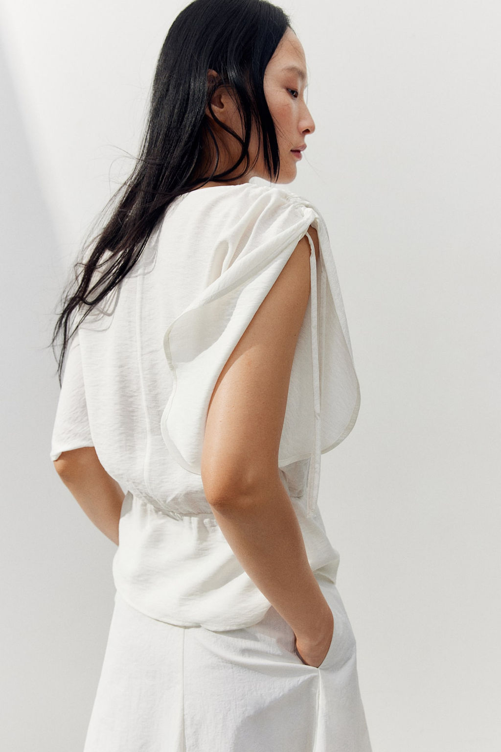 Blusa con cordon de ajuste - H&m фото 3