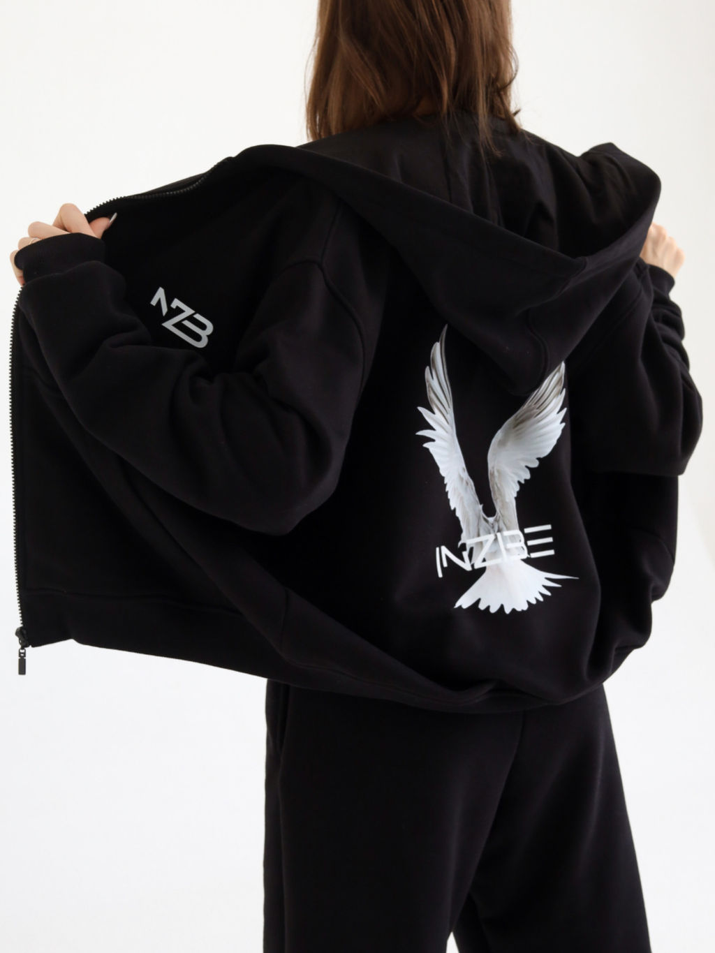 Кофта женская с эффектом велюра Wings, черная