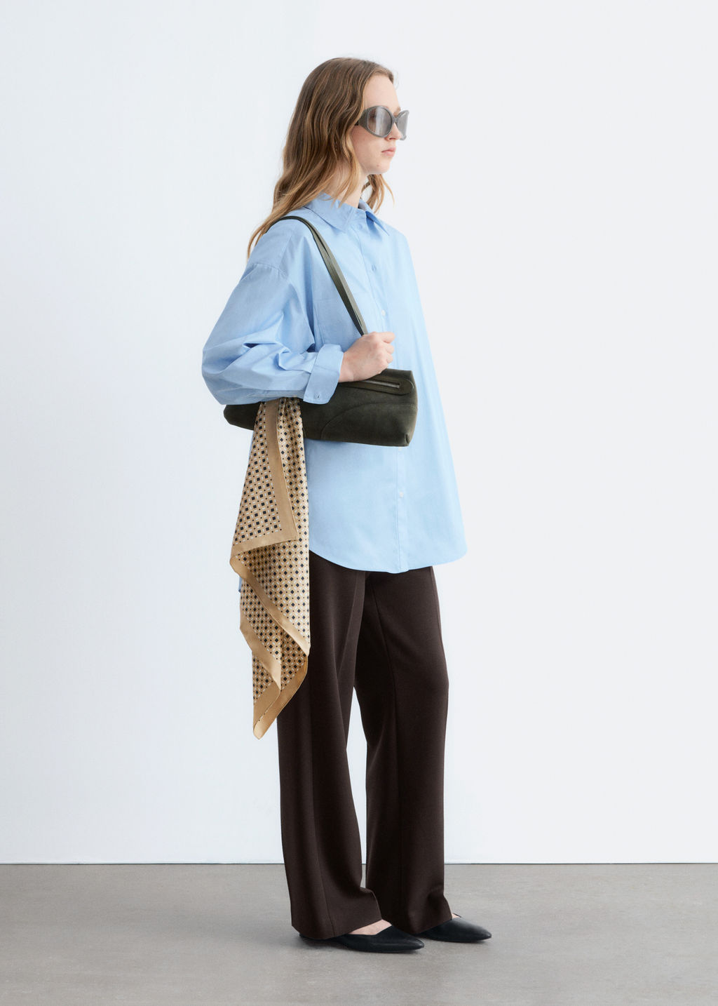 Pantalones rectos con pliegues marcados - H&m фото 11