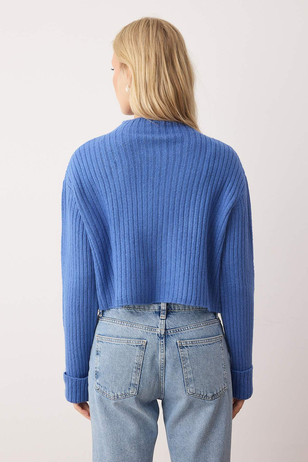 Mavi Crop Yumusak Dokulu Dik Yaka Triko H?rka TWOAW22HI0174