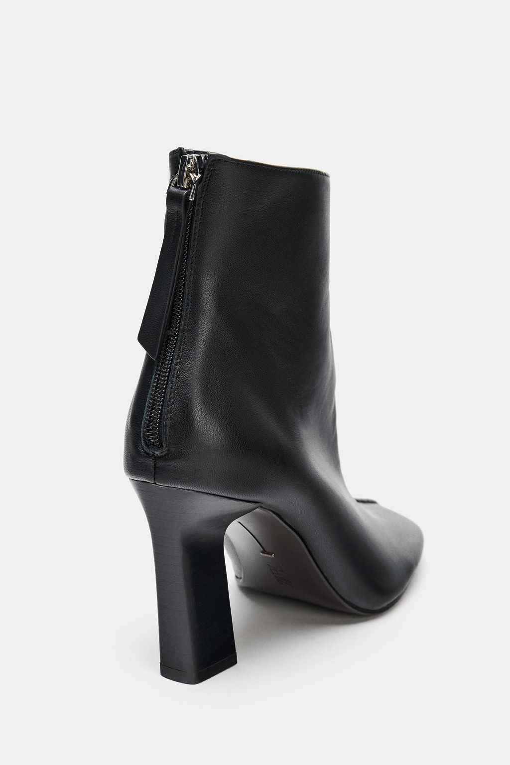 LIMITED EDITION LEATHER HEELED ANKLE BOOTS - Zara фото 12