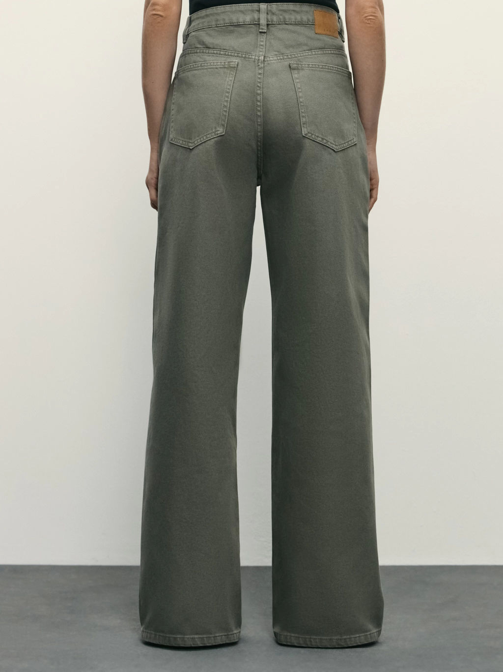 Джинсы wide leg с высокой посадкой / Zarina фото 4