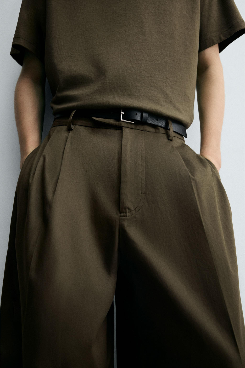 RELAXED FIT PLEATED TROUSERS - Zara фото 6