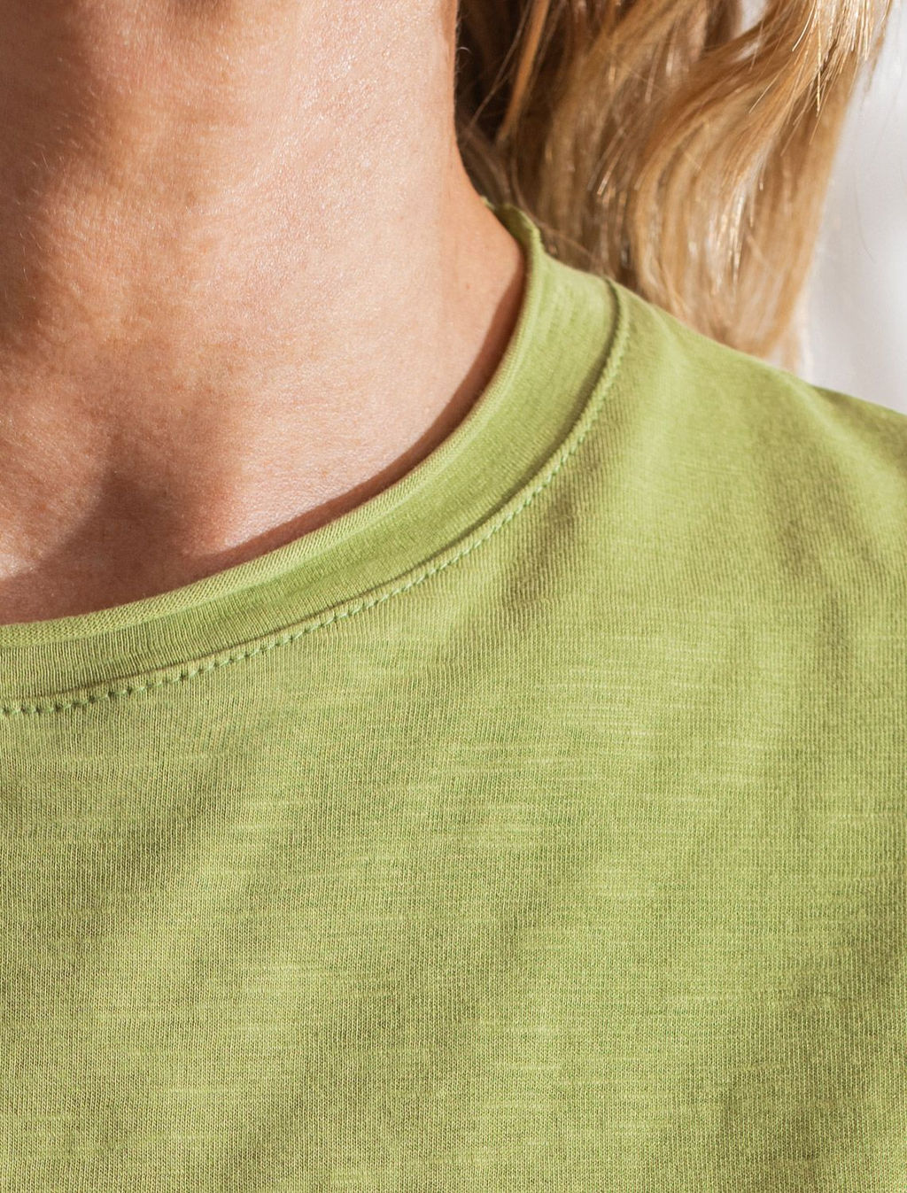 Свободная футболка из фактурного 100% хлопка флам