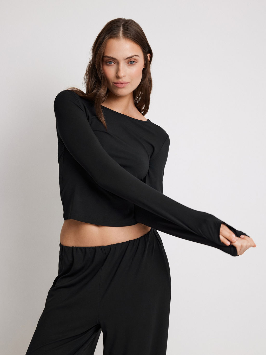 Infinity / Джемпер жен. Klara черный