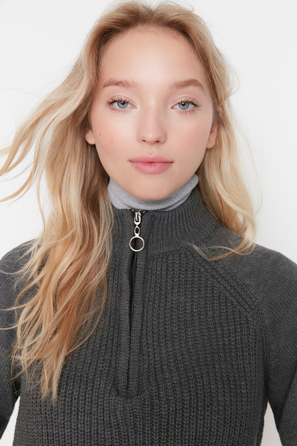 K?rm?z? Crop Fermuarl? Dik Yaka Basic Triko Kazak TWOAW22KZ1632 - Trendyolmilla фото 34