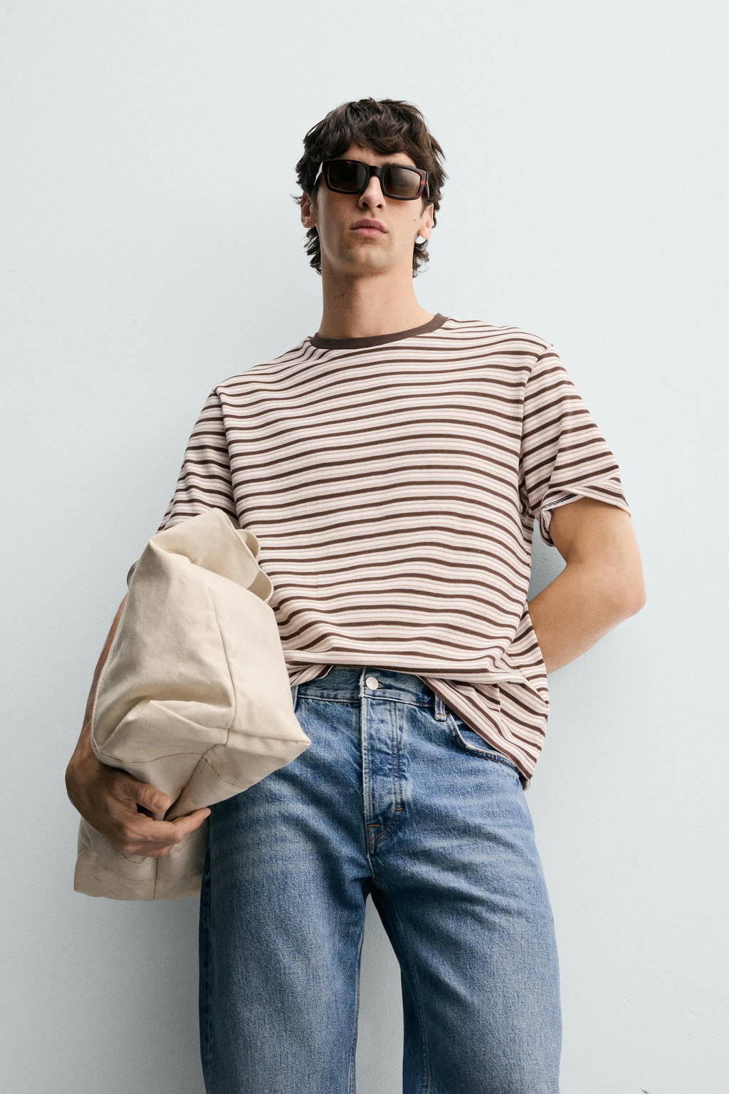 CAMISETA JACQUARD RAYAS CONTRASTE / Marr?n