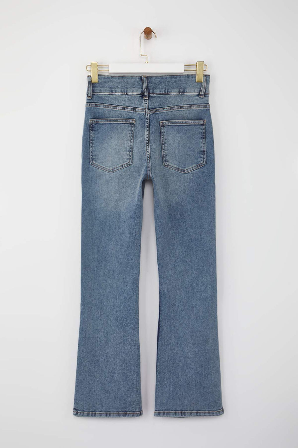 Mavi Tas Detayl? Yuksek Bel Ispanyol Paca Flare Jeans TWOAW26JE00035