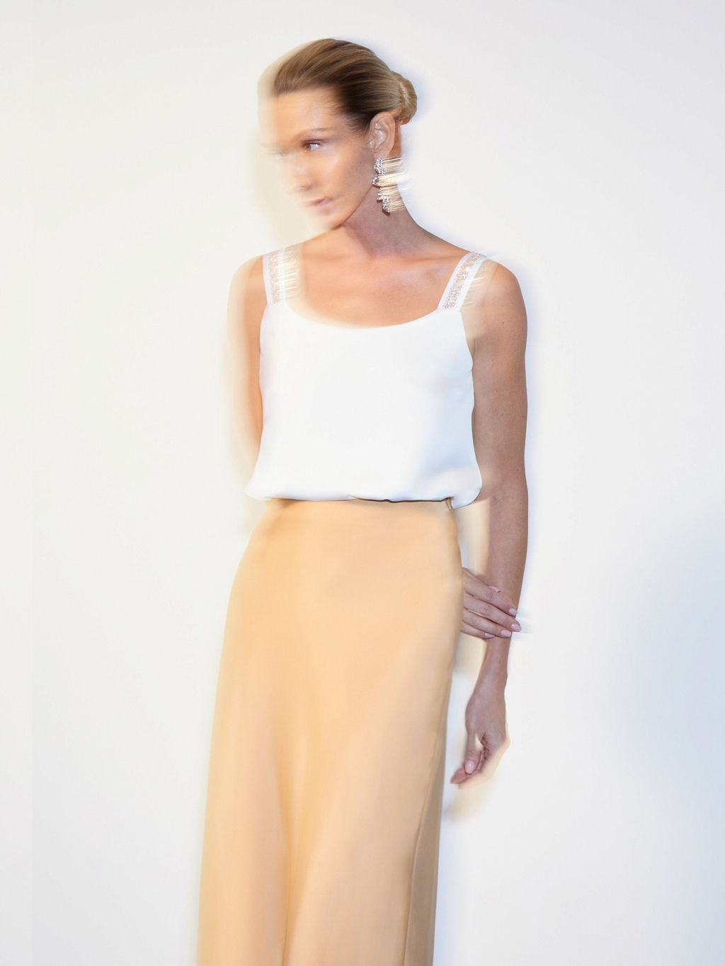 Однотонный топ B2994/snowdrop - Emka фото 4